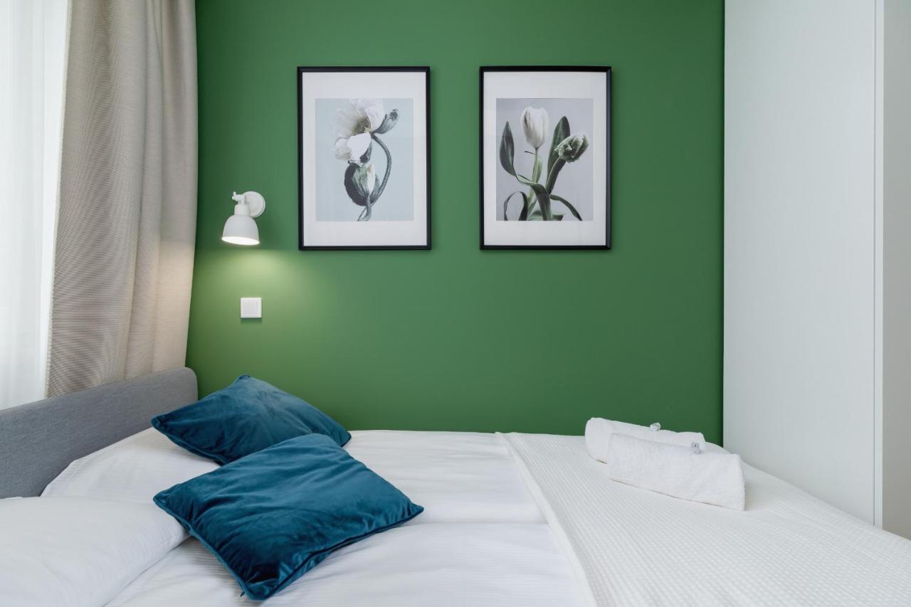 Modern Apartment On Lobzowska Street By Noclegi Renters Краков Экстерьер фото